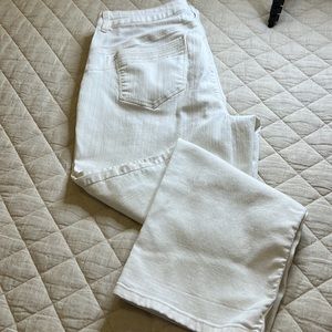 Blingy Chico’s So Lifting Rhinestone embellished White Jeans Size 3